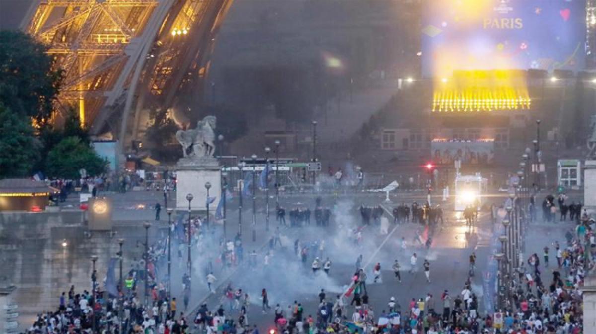 Eiffel Tower closed after Euro 2016 clashes